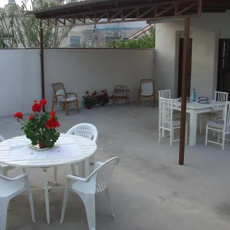 Low Cost Sul Mare * Mazara del Vallo